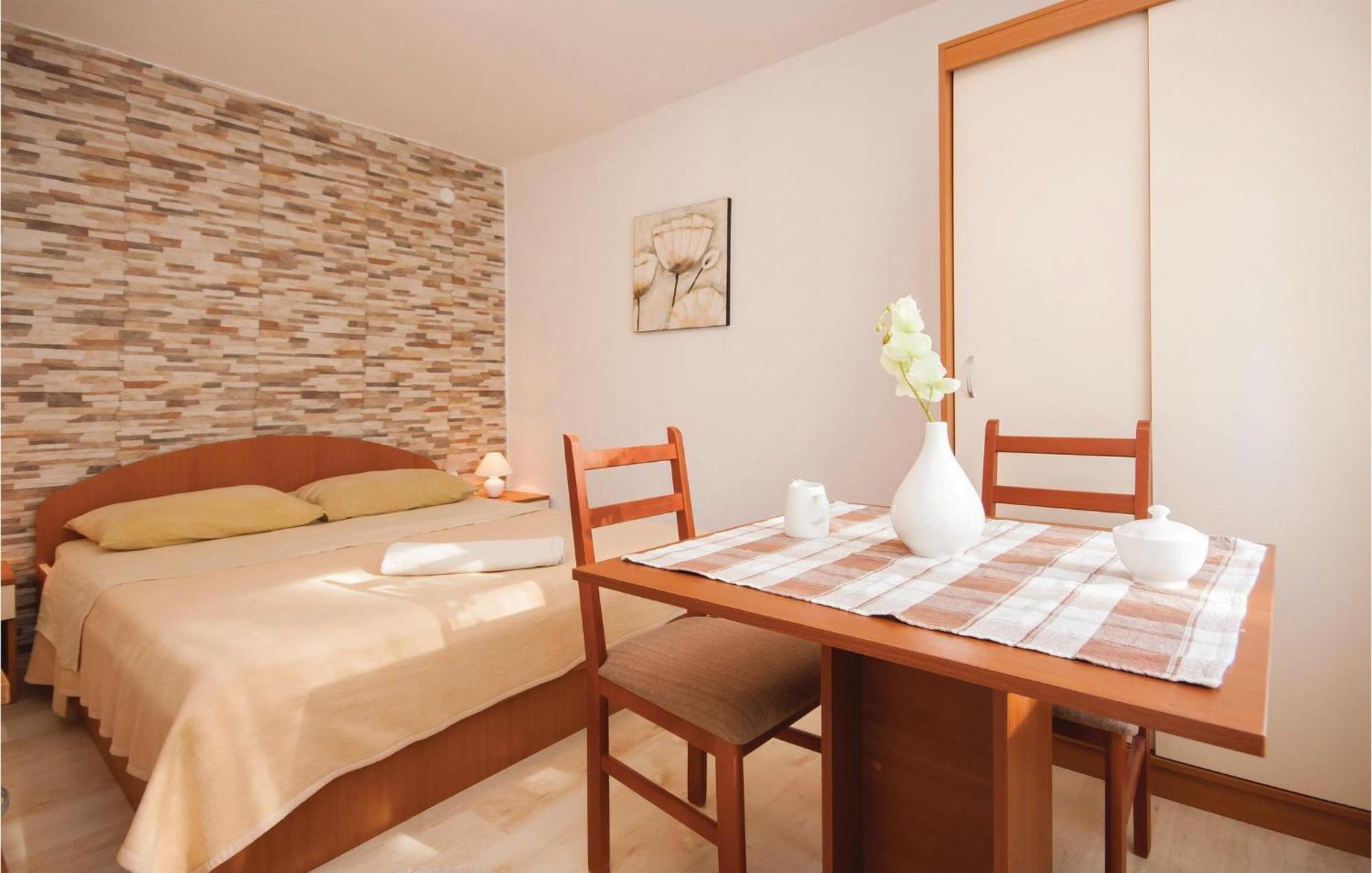 Nice Apartment In Raslina With House Sea View المظهر الخارجي الصورة